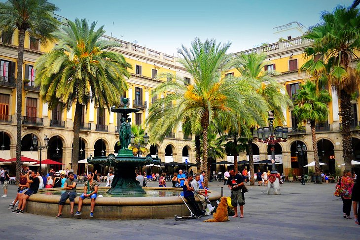 لا رامبلا: المحور الاجتماعي في برشلونة - السياحة في برشلونة