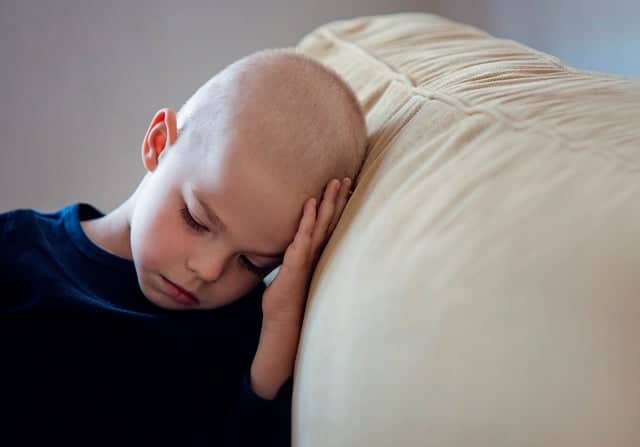 هل سرطان الدم عند الأطفال خطير