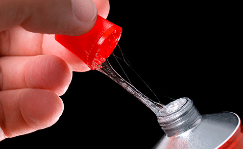 إزالة لاصق الكولا - موسوعة إقرأ | إزالة لاصق الكولا ، و كيفية إزالة الكولا سبيسيال من البلاستيك