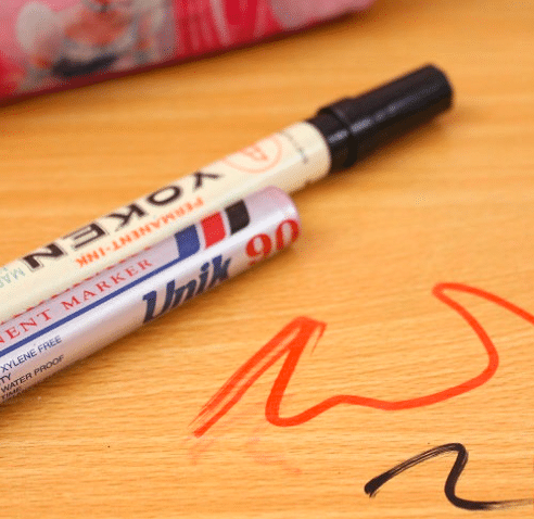 طريقة تنظيف قلم الخطاط