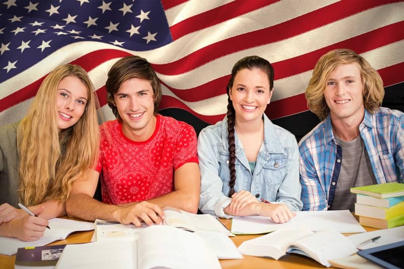 منح دراسية مجانية في امريكا