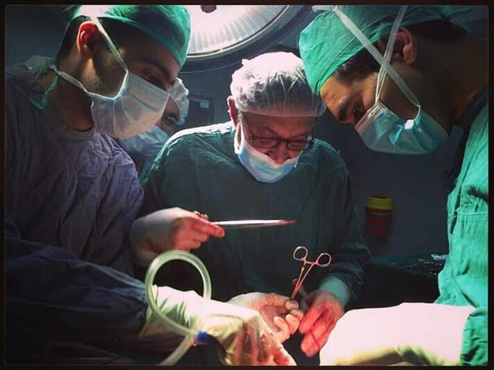 راتب طبيب جراحة العظام في السعودية