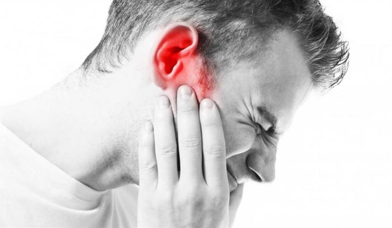 تجاربكم مع التهاب الاذن الوسطى