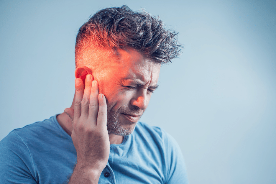 هل التهاب الأذن يسبب تنميل في الوجه