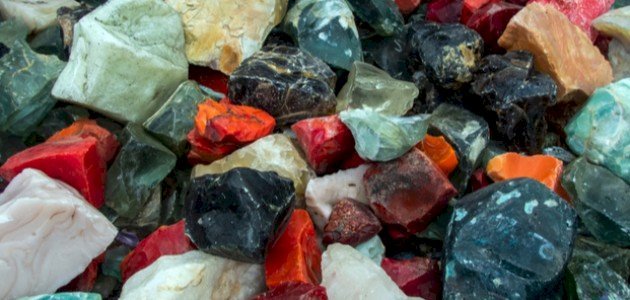 تقرير عن الصخور والمعادن