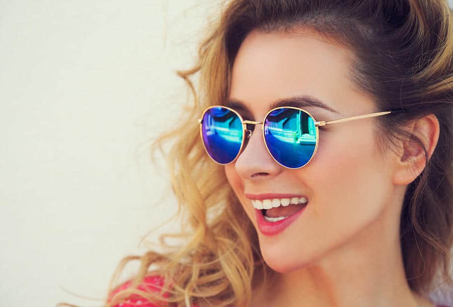 أفضل ماركات النظارات الشمسية للنساء