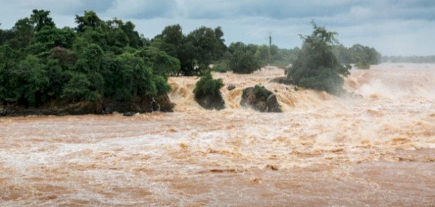 مقدمة وخاتمة عن الفيضانات