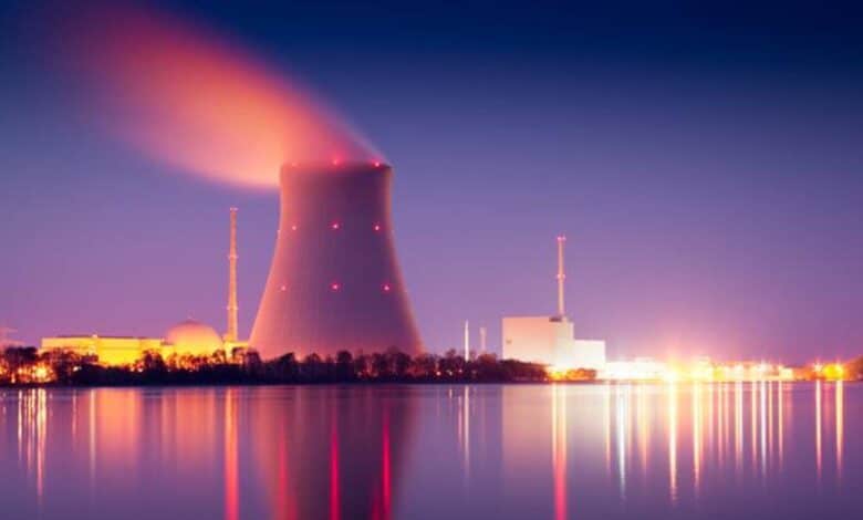 ايجابيات وسلبيات الطاقة النووية