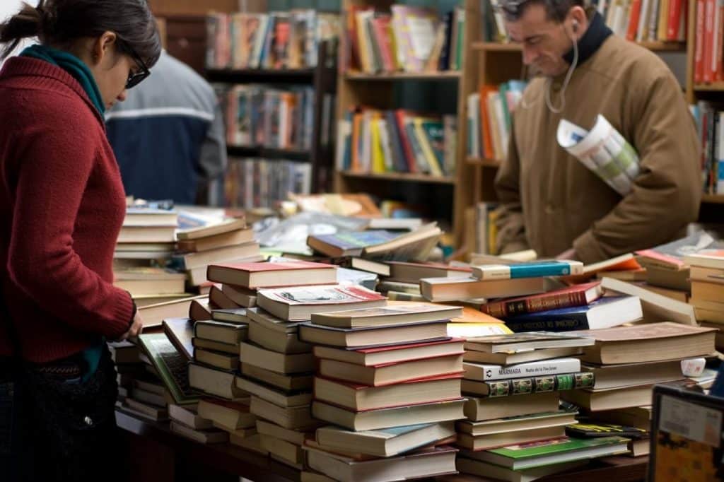 اماكن بيع الكتب المدرسية في الرياض