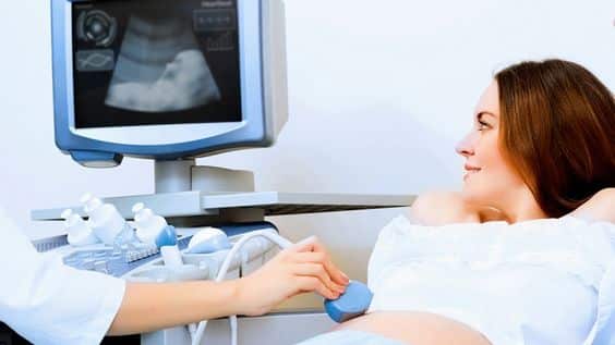 الوصف الوظيفي لطبيب النساء والولادة