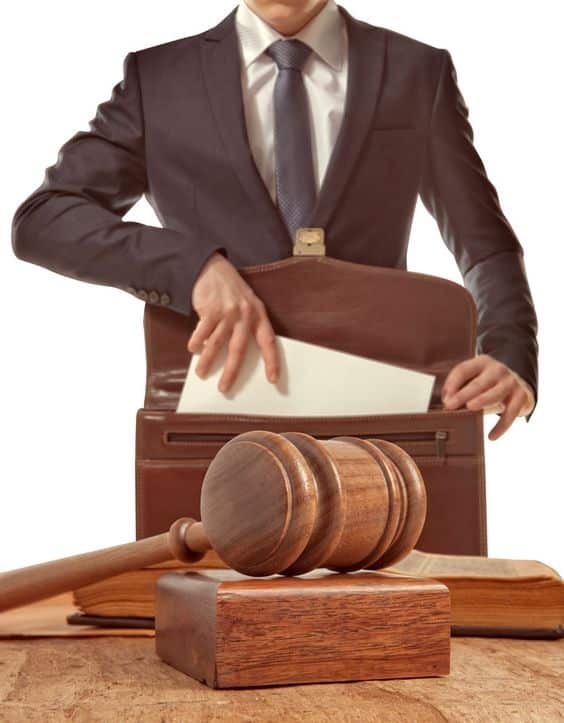 متطلبات وظيفة المحامي